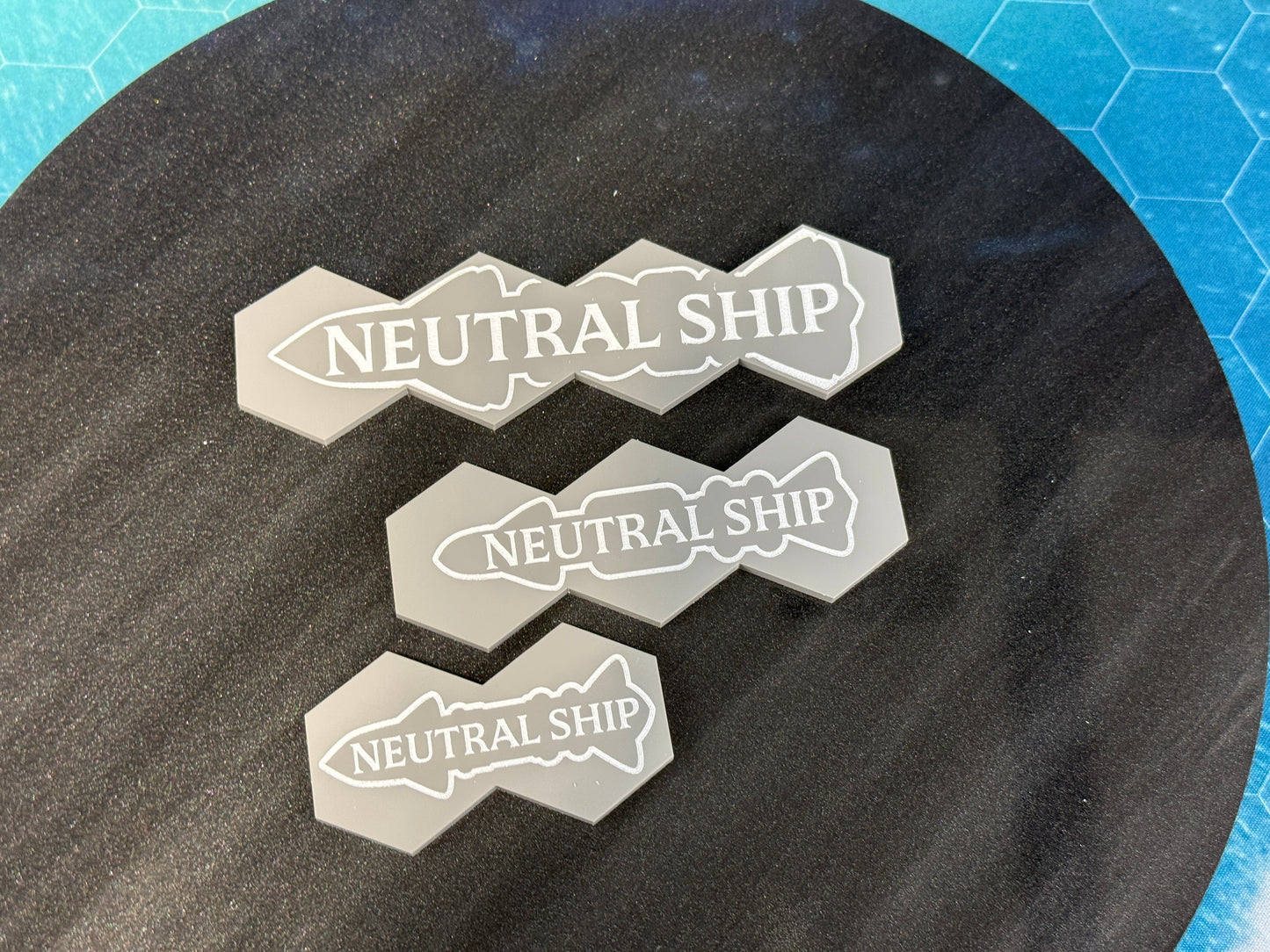 Neutral Ship Tug-of-War Token Set