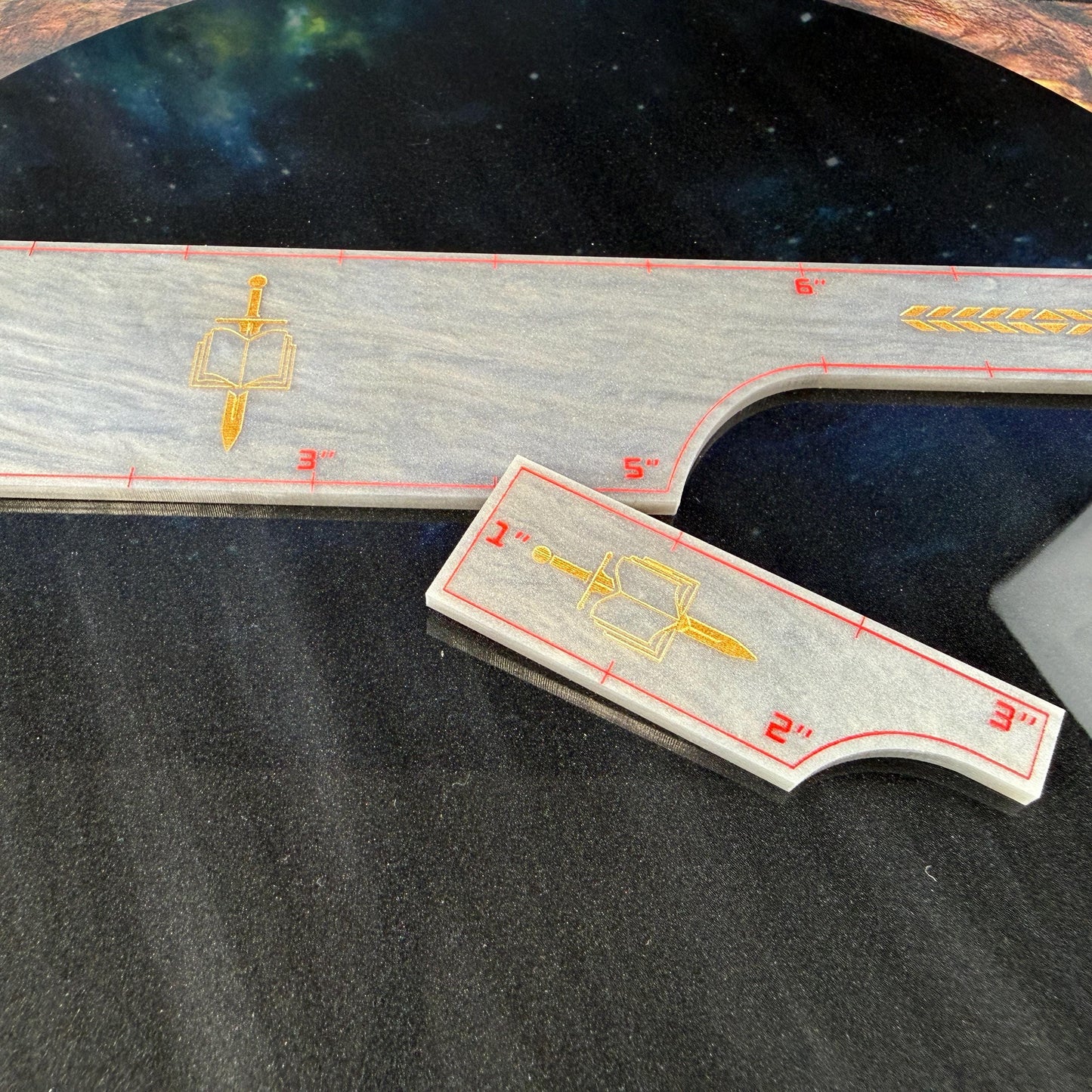 11th Edition Pearl Acrylic Combat Gauge Set with Faction Designs for 40k Wargaming